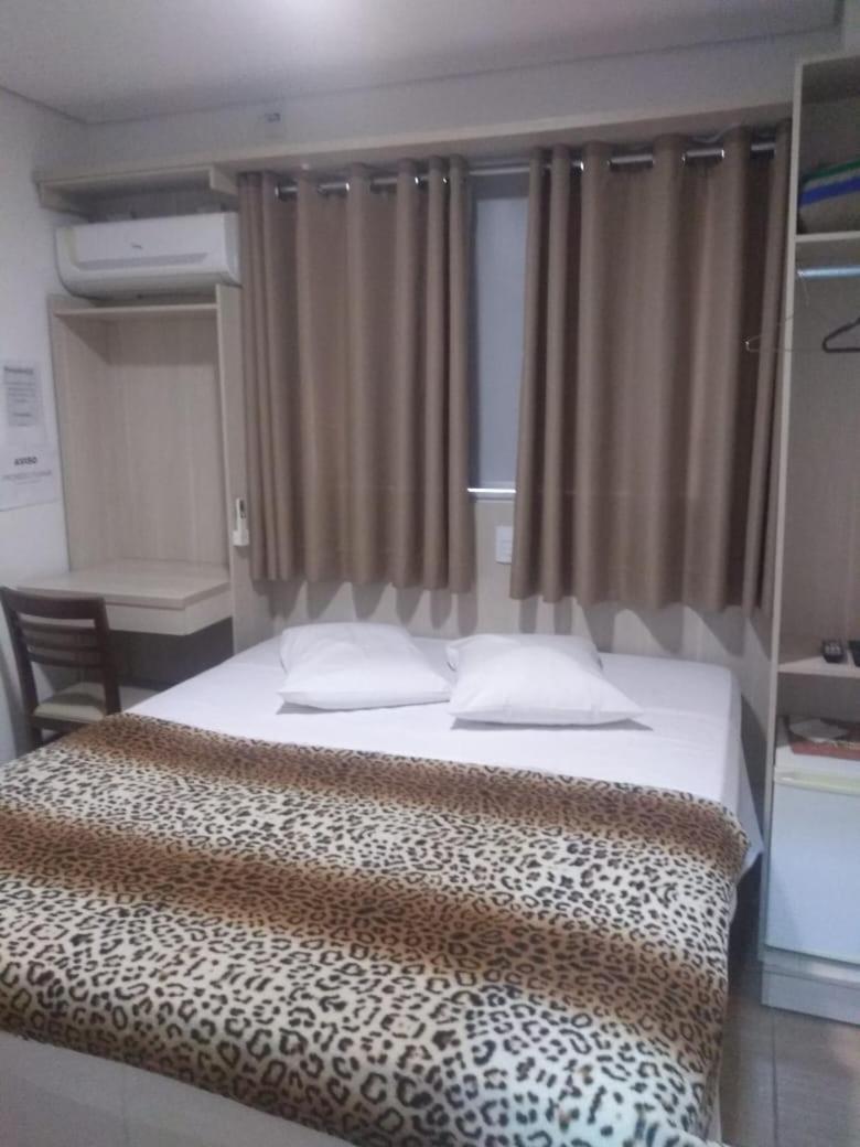 Grand Enio Hotel E Cantina Varginha  Εξωτερικό φωτογραφία