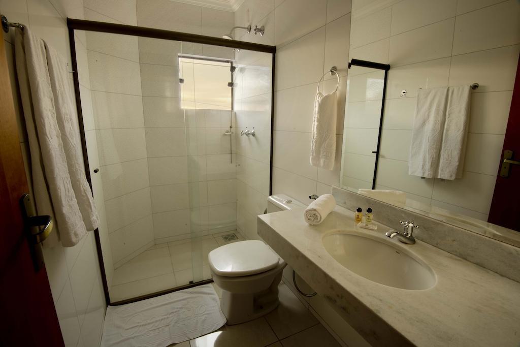 Grand Enio Hotel E Cantina Varginha  Δωμάτιο φωτογραφία