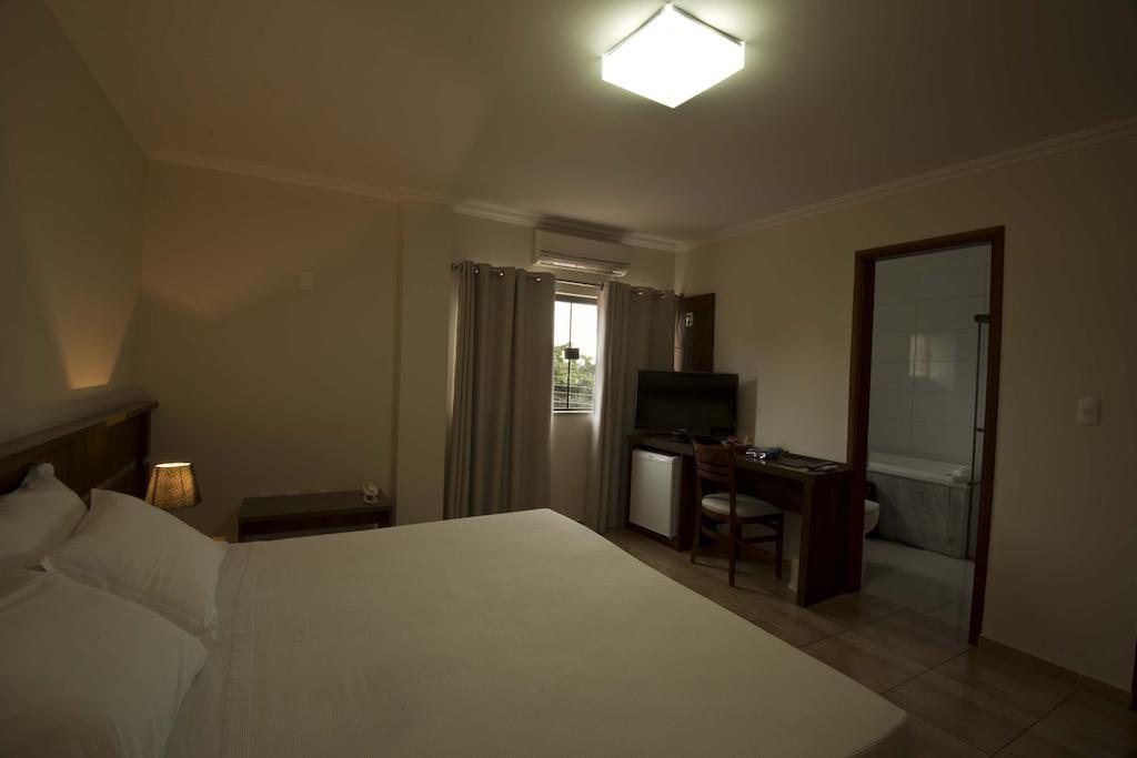 Grand Enio Hotel E Cantina Varginha  Εξωτερικό φωτογραφία